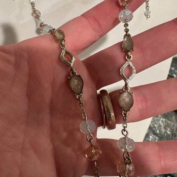 Vintage Gold and Pink Beaded Necklace with Cross - Picture 7 of 7